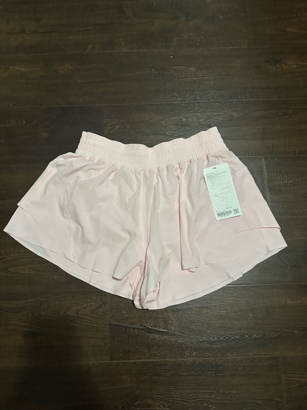 NWT - Lululemon Shake It Out High Rise Run Shorts - Large - Pink Pearl